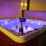Hisa Bohinc Z Wellnessom Počitniška hiša *