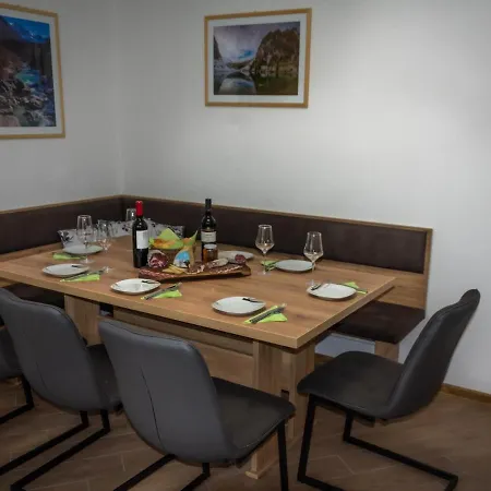 Hisa Bohinc Z Wellnessom * Tolmin
