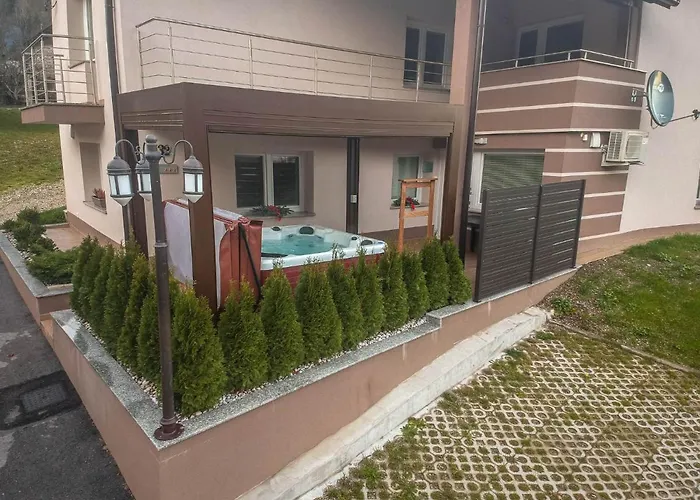 Hisa Bohinc Z Wellnessom Дом отдыха *